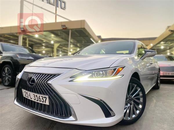 Lexus for sale in Iraq